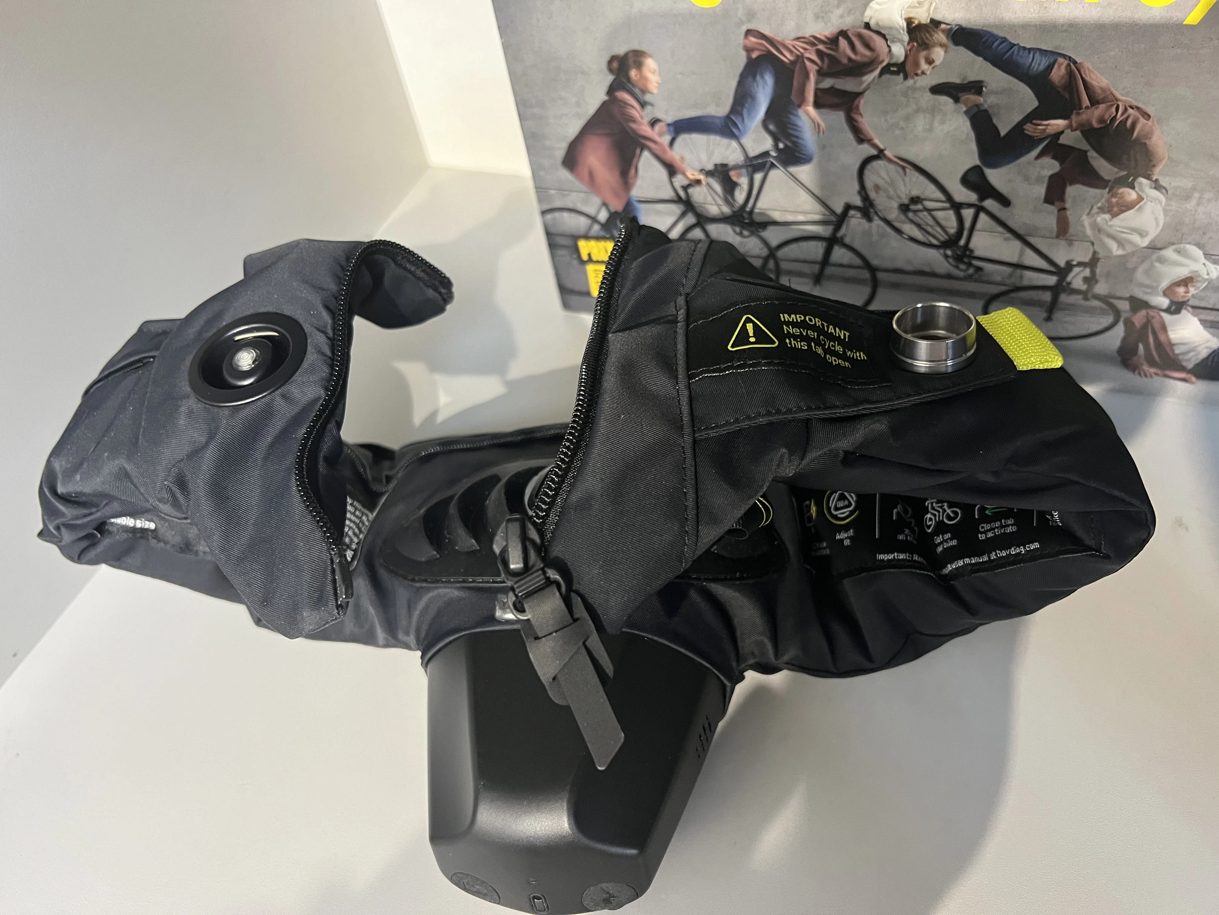 hovding-kask-airbag-3-dla-doroslych-52-59-cm-ean-gtin-7350051901447