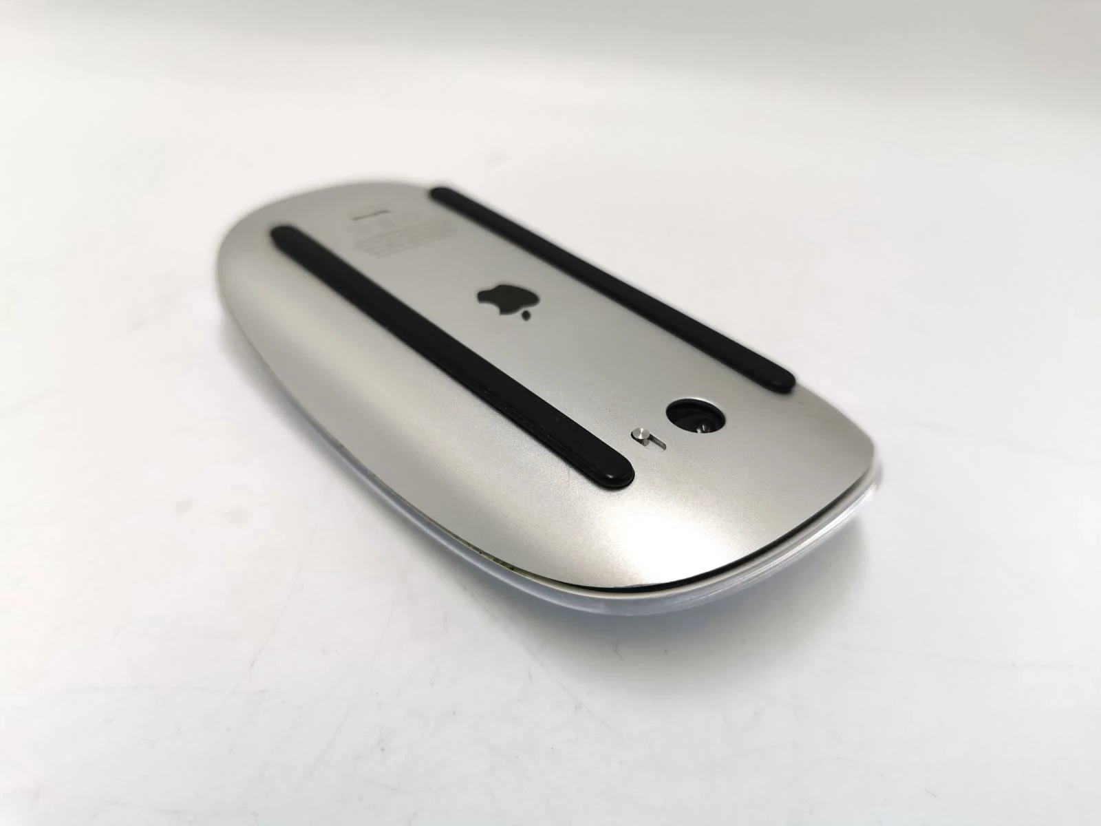 mysz-apple-magic-mouse-a1657-model-a1657