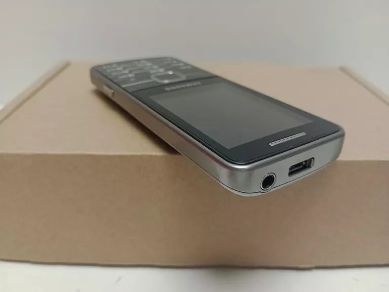 telefon-samsung-gt-s5611-simlock-orange-ean-gtin-8806085942240