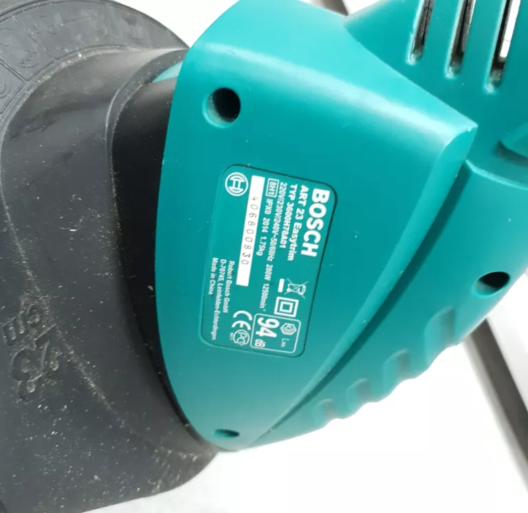 PODKASZARKA BOSCH ART 23 EASYTRIM