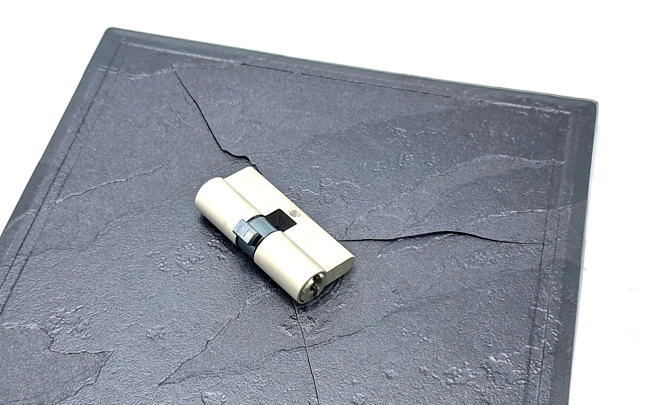 keso-assa-abloy-400-zamek-liczba-kluczy-w-zestawie-3