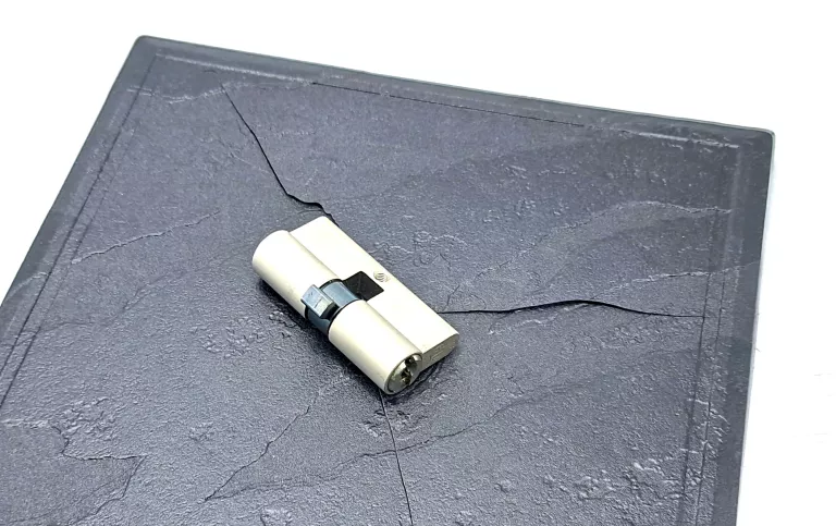 keso-assa-abloy-400-zamek-liczba-kluczy-w-zestawie-3