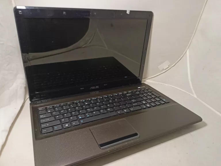 LAPTOP ASUS INTEL PENTIUM P6100/2GB/320GB