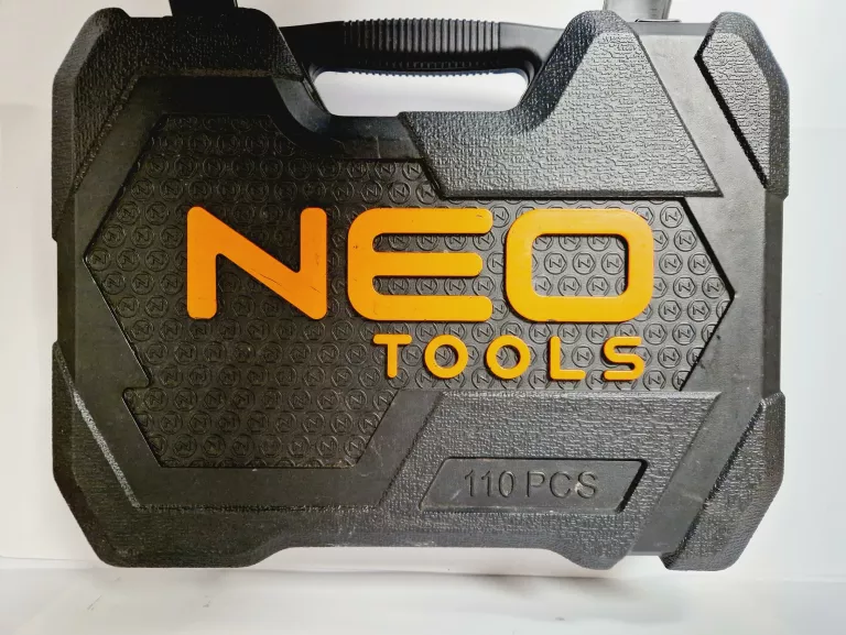 ZESTAW KLUCZY NEO TOOLS 110 EL WALIZKA