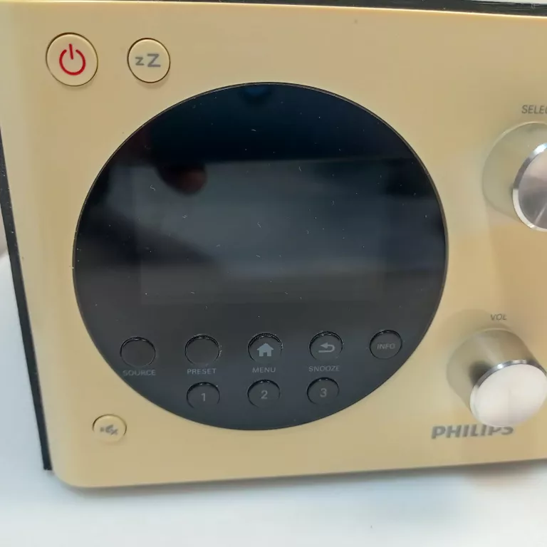 radio-philips-ae8000-pilot-dab-internetowe-marka-philips