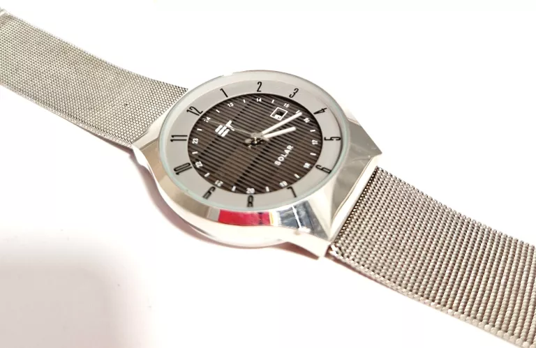 ZEGAREK SOLAR ET