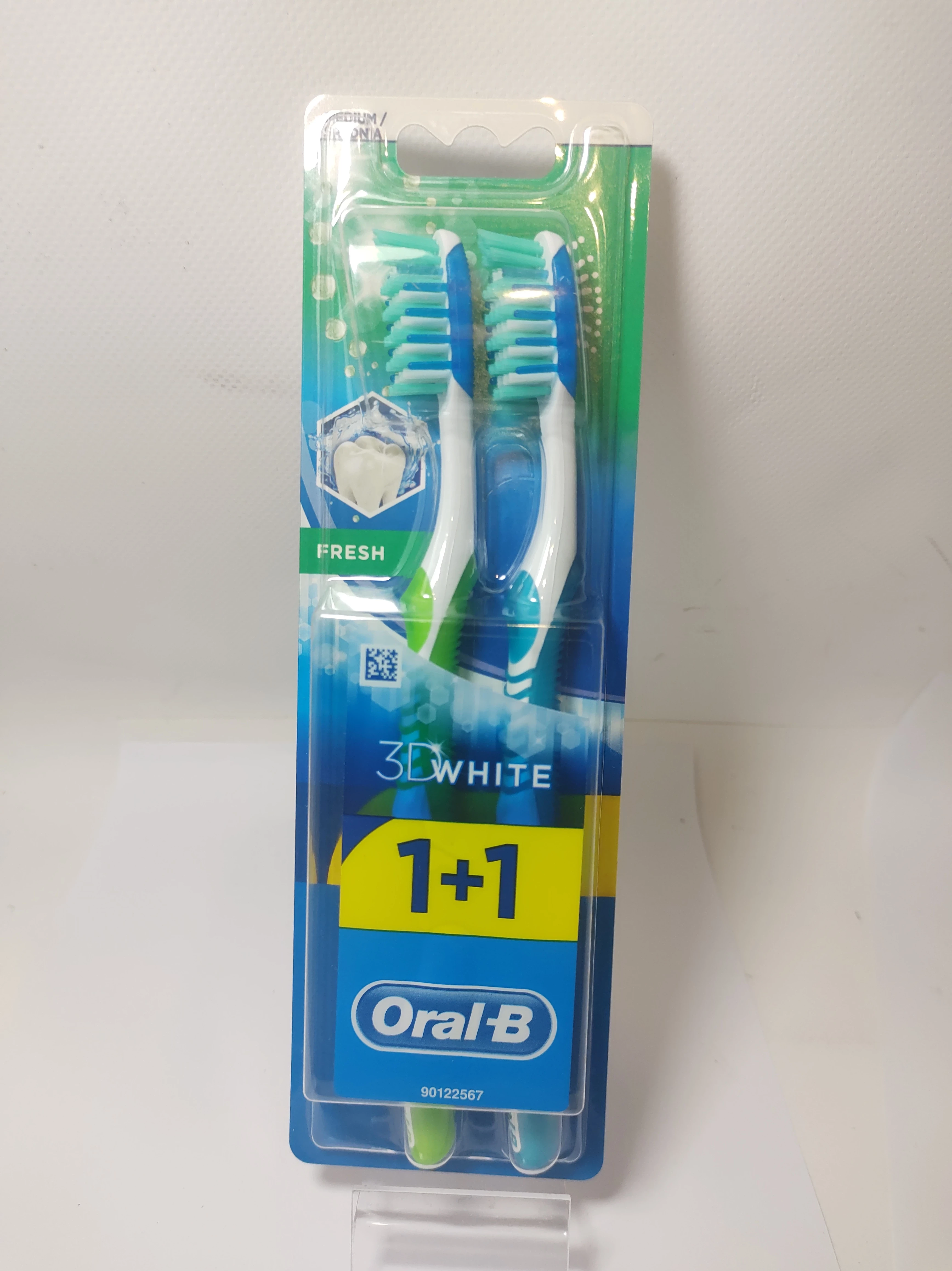 oral-b-advantage-3dwhite-szczoteczka-manualna-do-zebow-srednia-rozmiar-4-30-stycznia-15a4-gorzow-wlkp