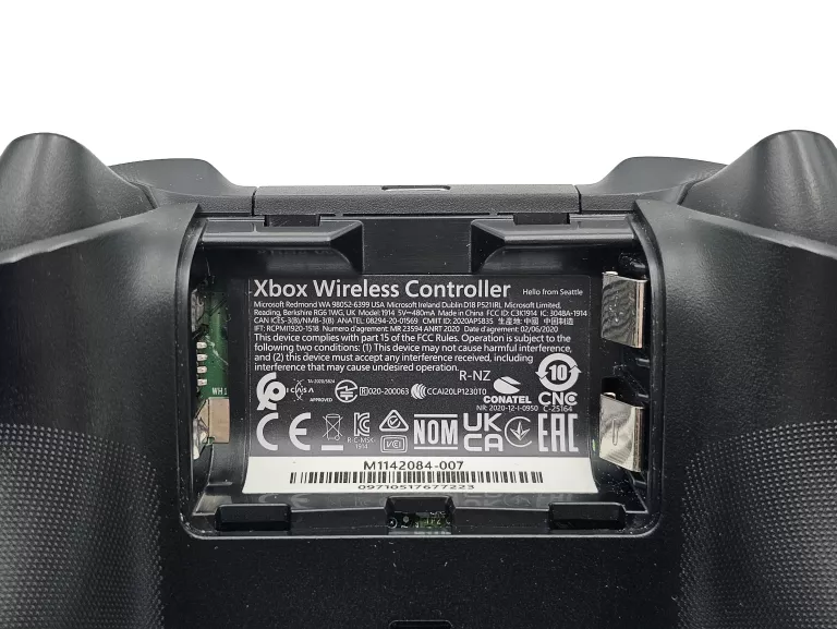 KONTROLER / PAD XBOX SERIES X/S MODEL 1914 CARBON BLACK - GW DO 18.10.2024