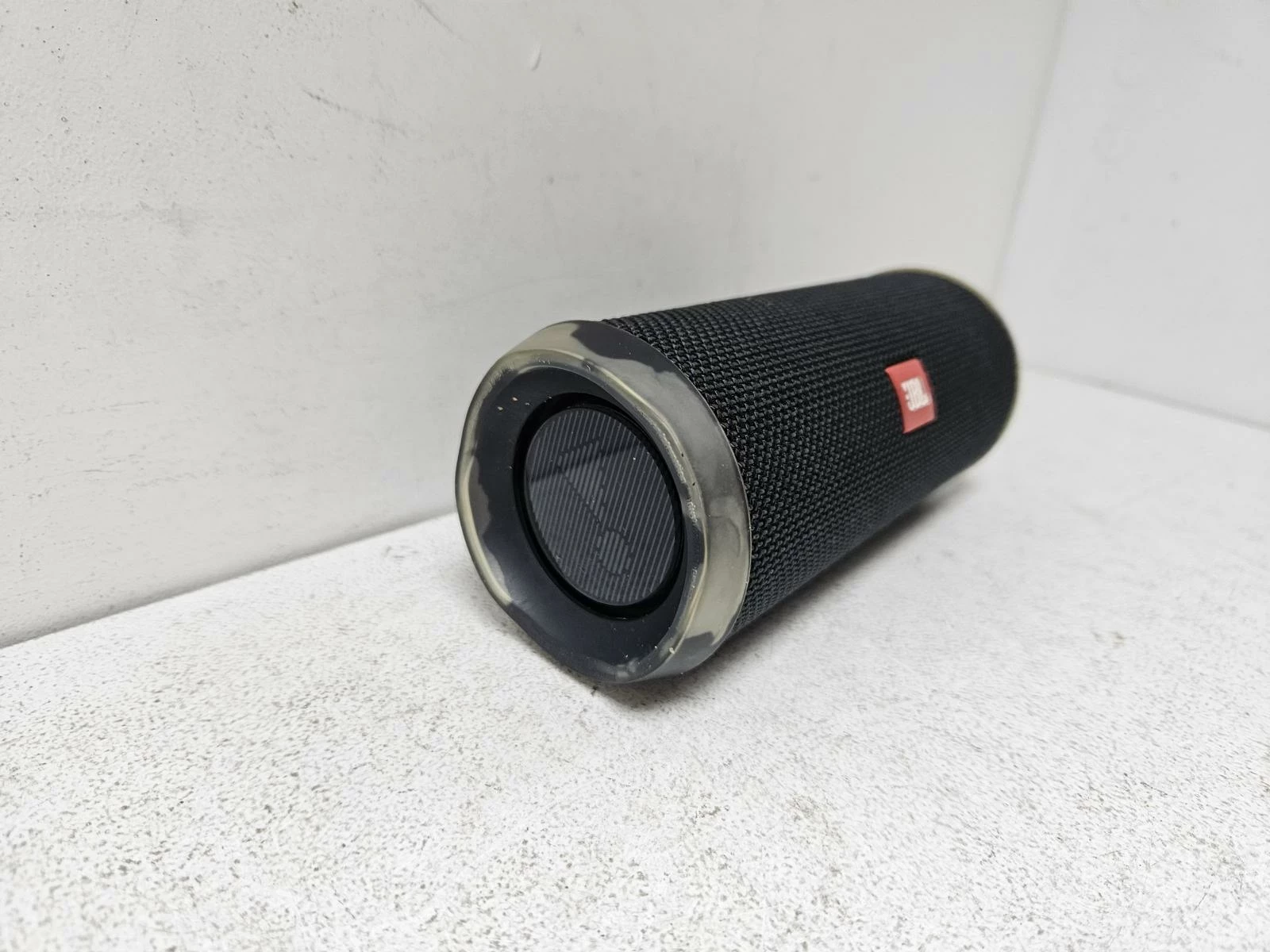 glosnik-jbl-flip-4-stan-uzywany