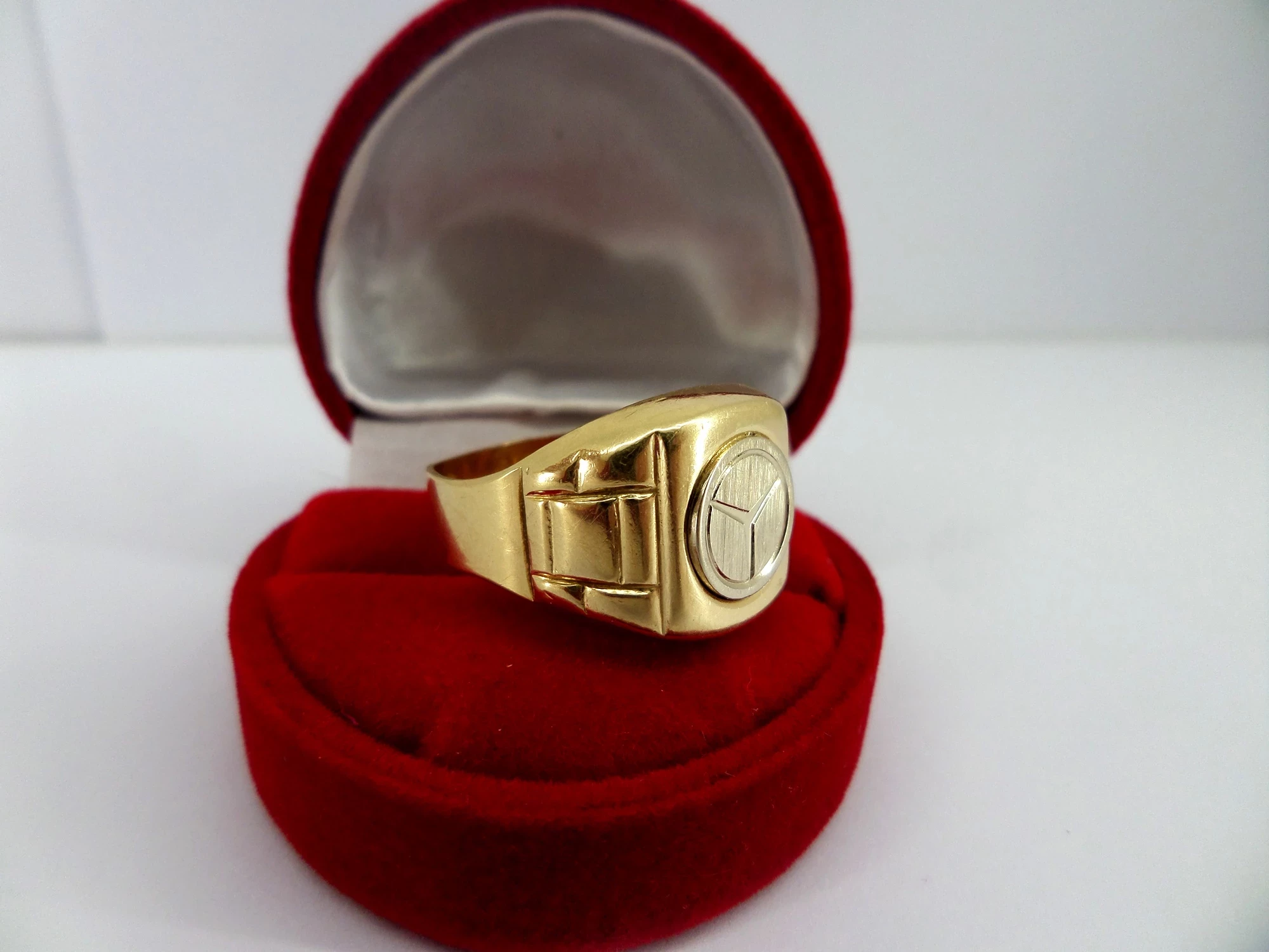 zloty-sygnet-mercedes-p585-745-g-marka-inna-marka