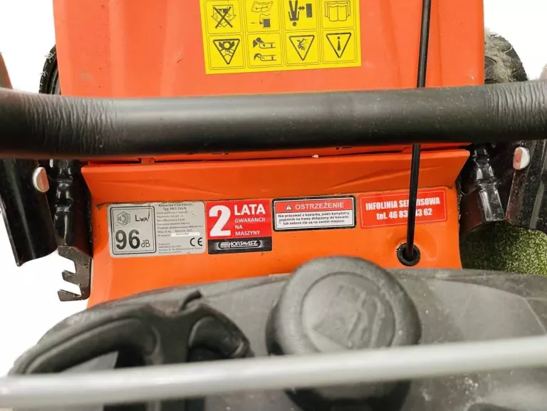 KOSIARKA SPALINOWA Z NAPĘDEM HORTMASZ HKS 246 N