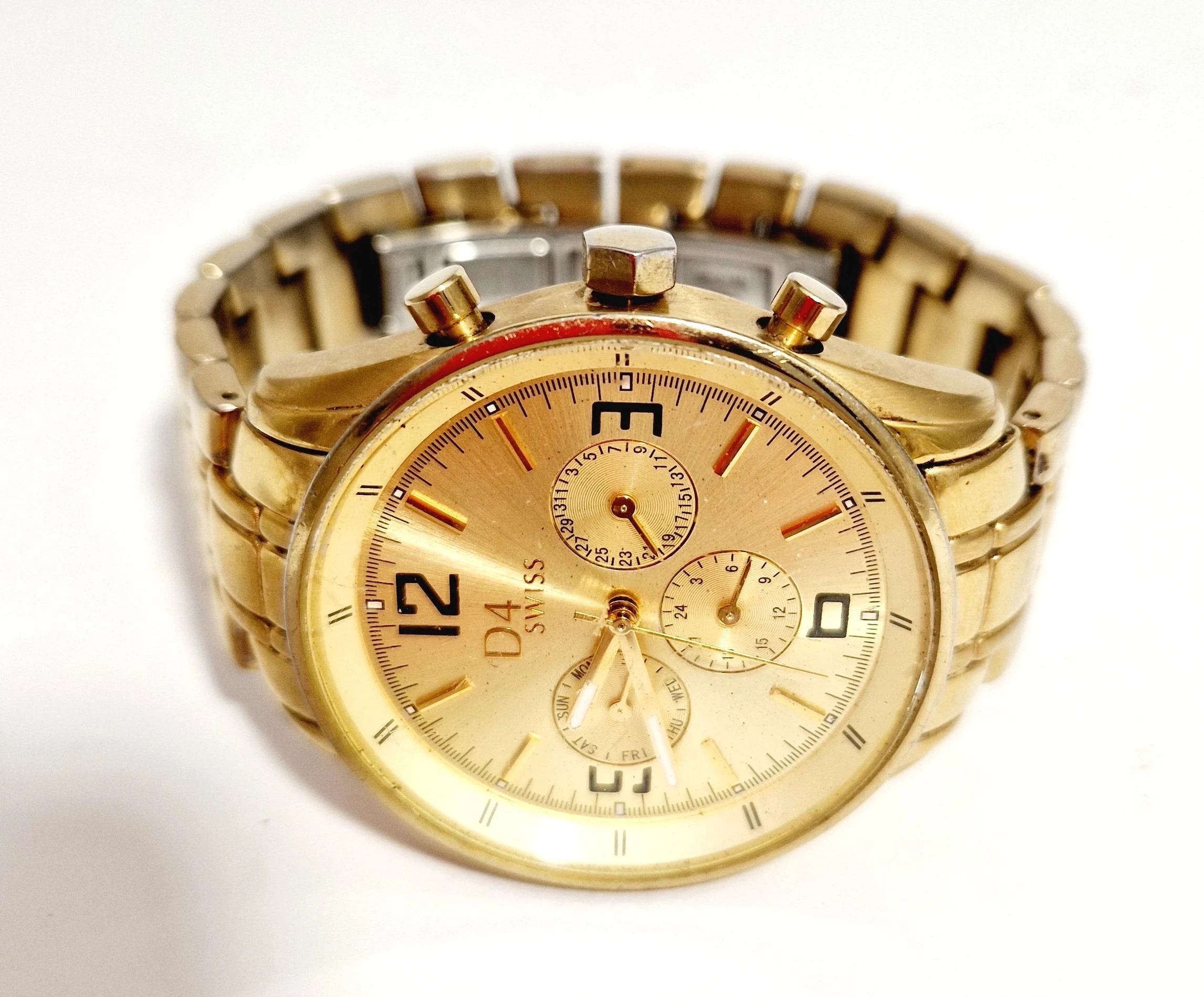 D4 swiss deals watch price
