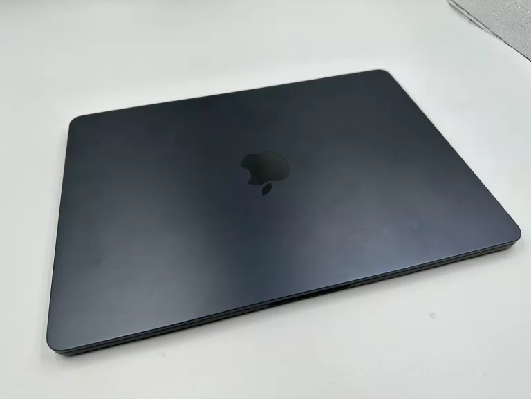 MACBOOK AIR A2681 KOMPLET ILOŚĆ CYKLI:5