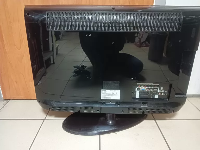 TELEWIZOR SAMSUNG LE32A656A1F + PILOT