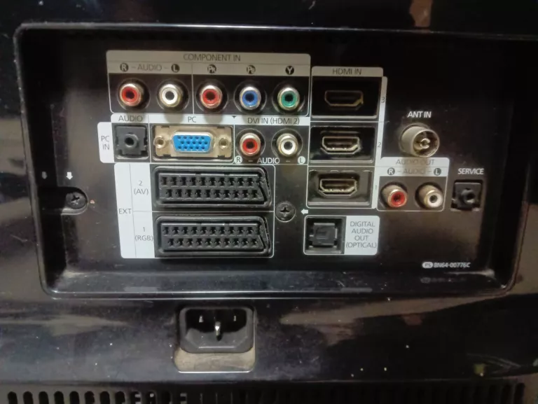 TELEWIZOR SAMSUNG LE32A656A1F + PILOT