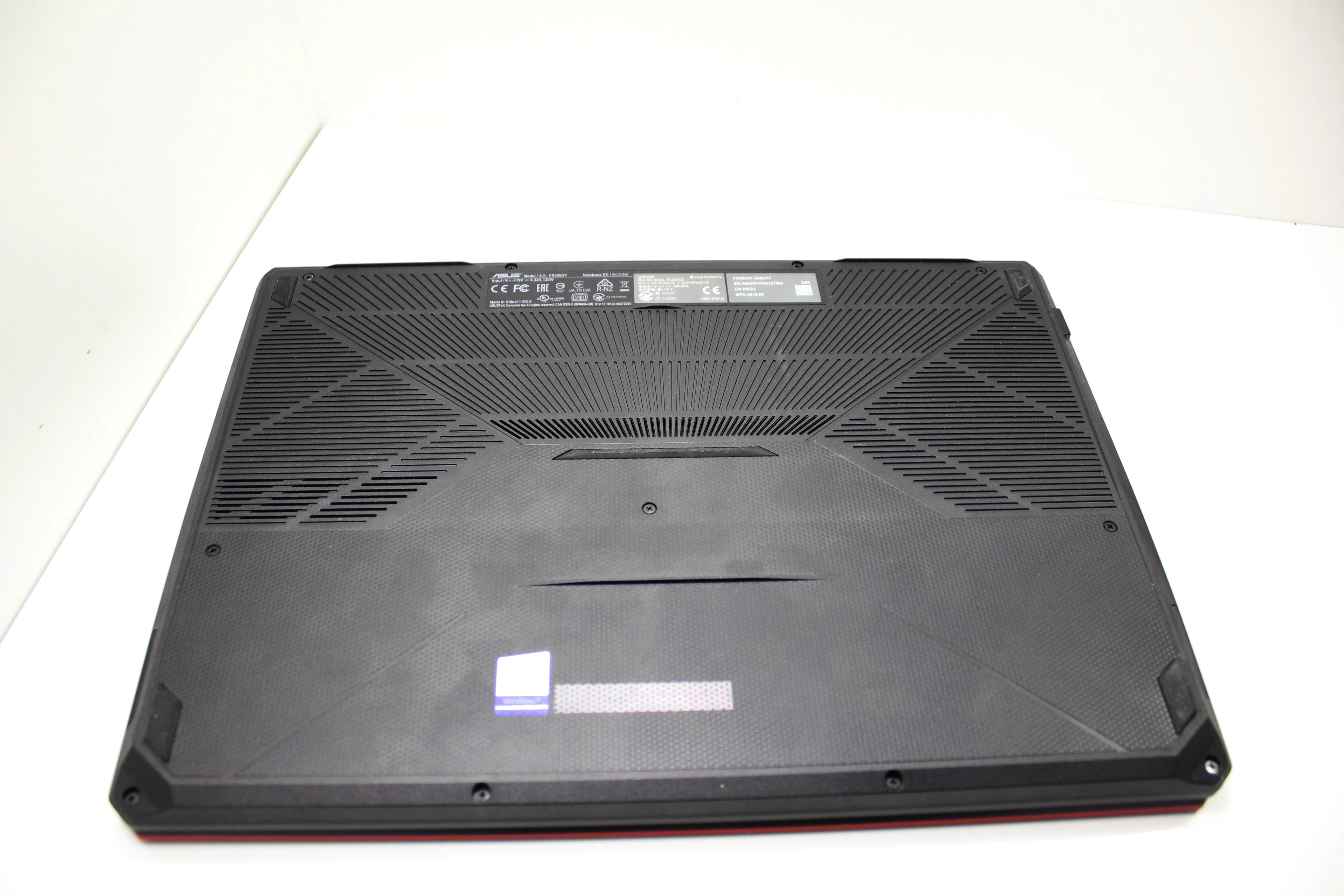 laptop-asus-tuf-gaming-fx505dy-bq009t-ryzen-58gb512gb-liczba-rdzeni-procesora-4