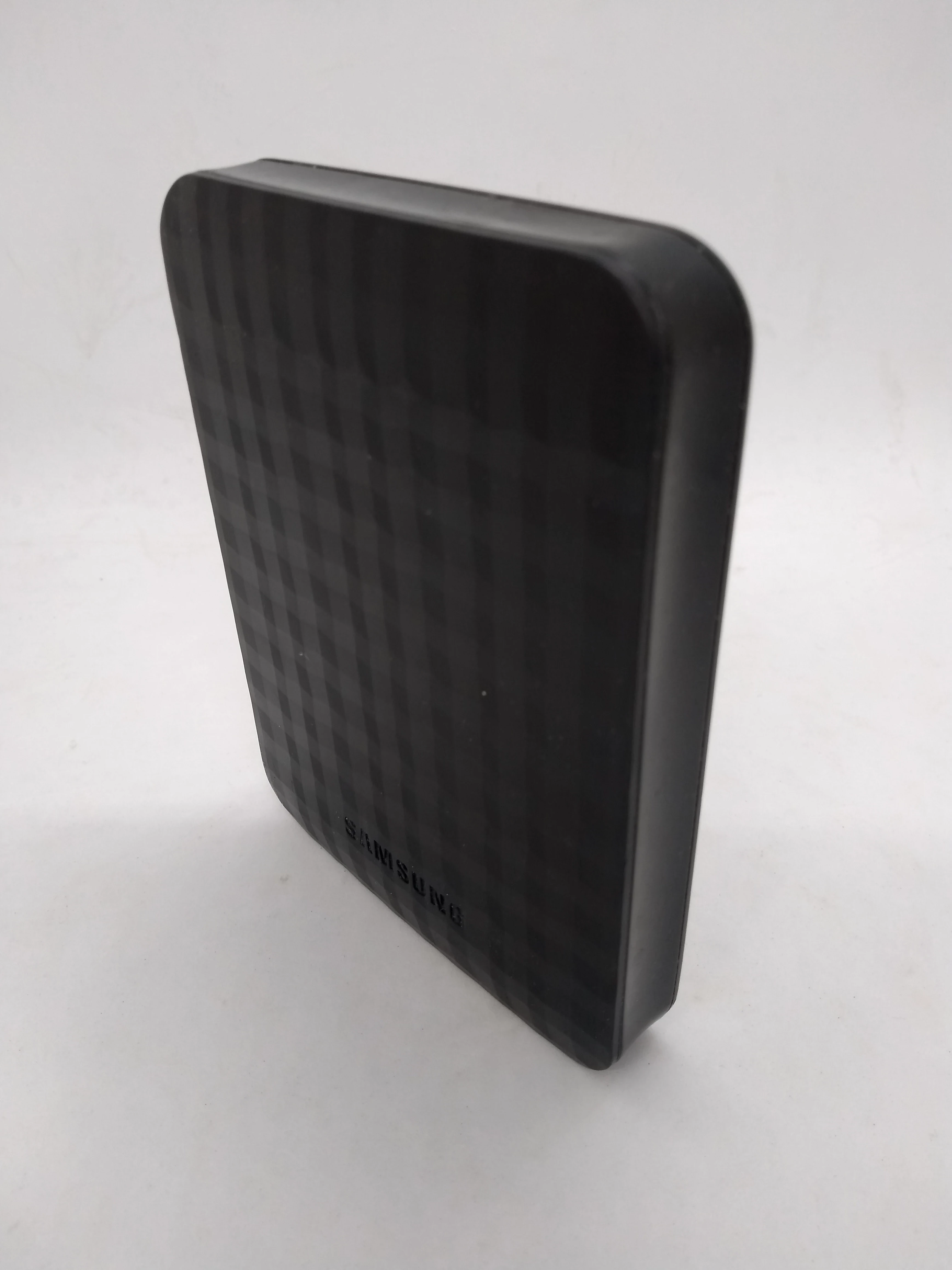 dysk-zewnetrzny-samsung-m3-portable-1tb-usb-30-interfejs-usb-30