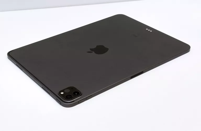 TABLET IPAD PRO 11 WIFI A2377 128GB BAT.100% 27 CYKLI PUDEŁKO