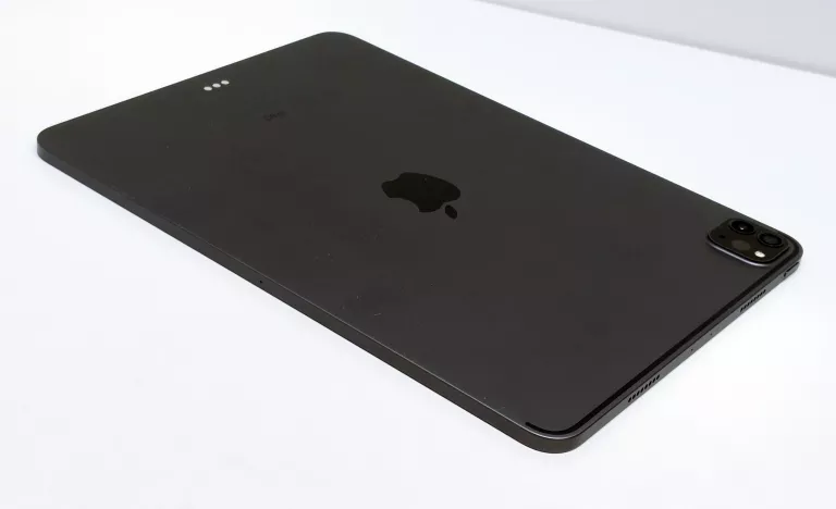 TABLET IPAD PRO 11 WIFI A2377 128GB BAT.100% 27 CYKLI PUDEŁKO