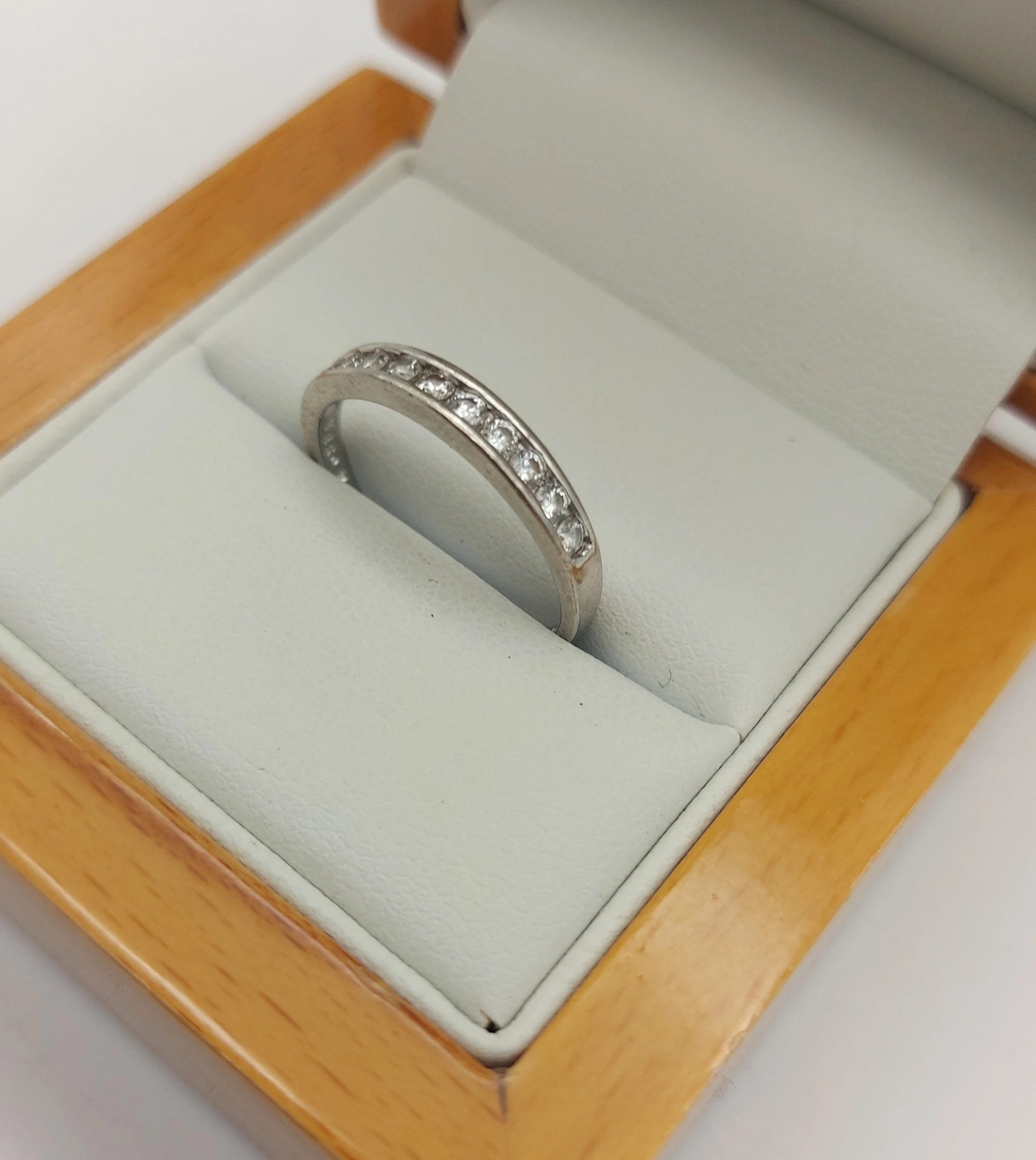 piekkny-srebrny-pierscionek-16-stan-uzywany