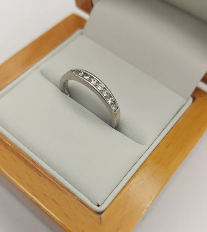 piekkny-srebrny-pierscionek-16-stan-uzywany