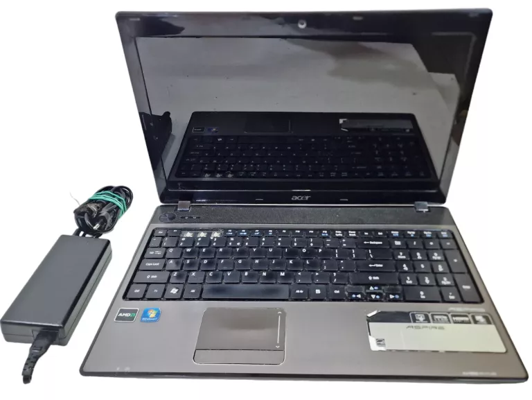LAPTOP ACER ASPIRE 5251 3/250GB AMD V120 WIN 7