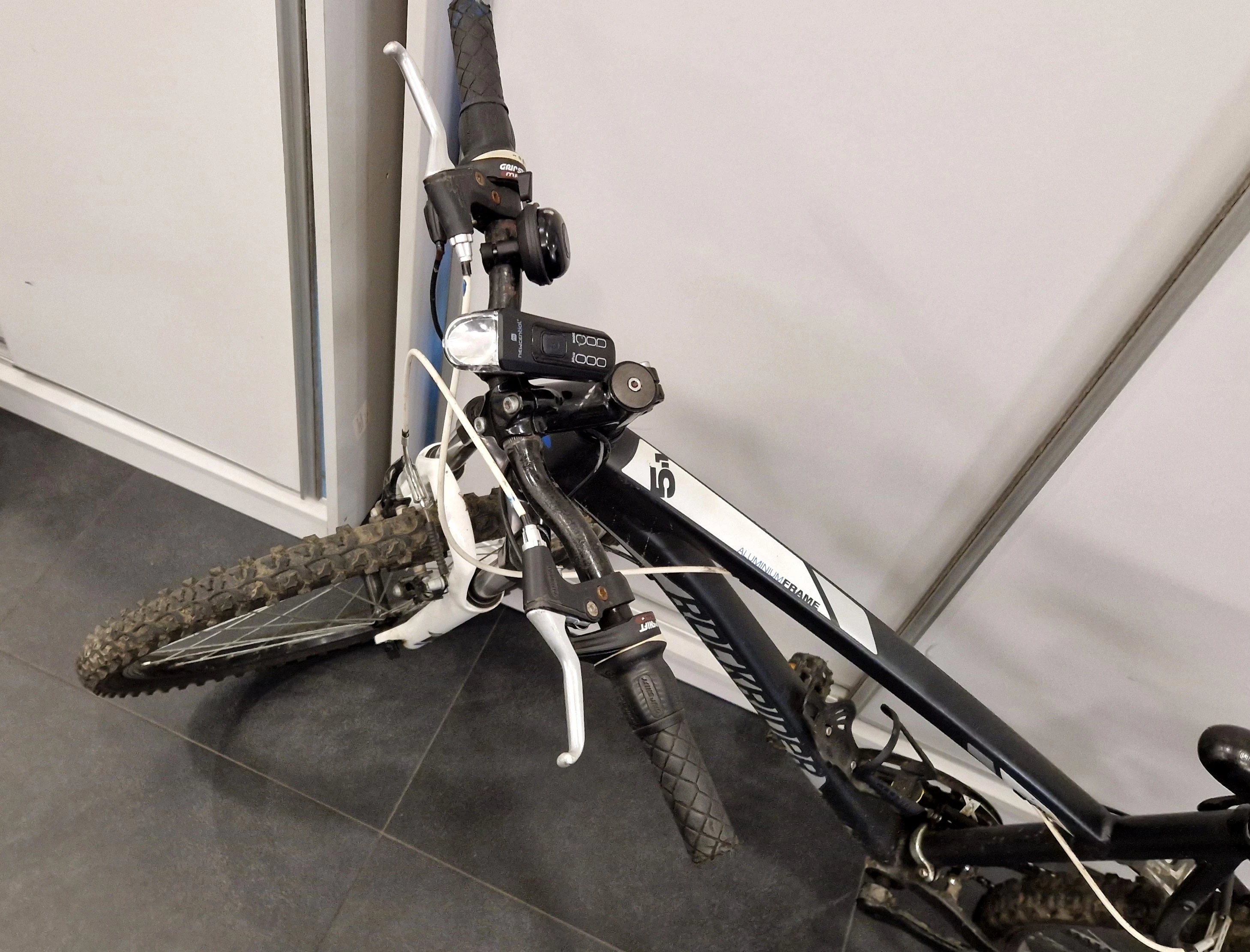 rower-rockrider-51-rozmiar-ramy-brak-informacji