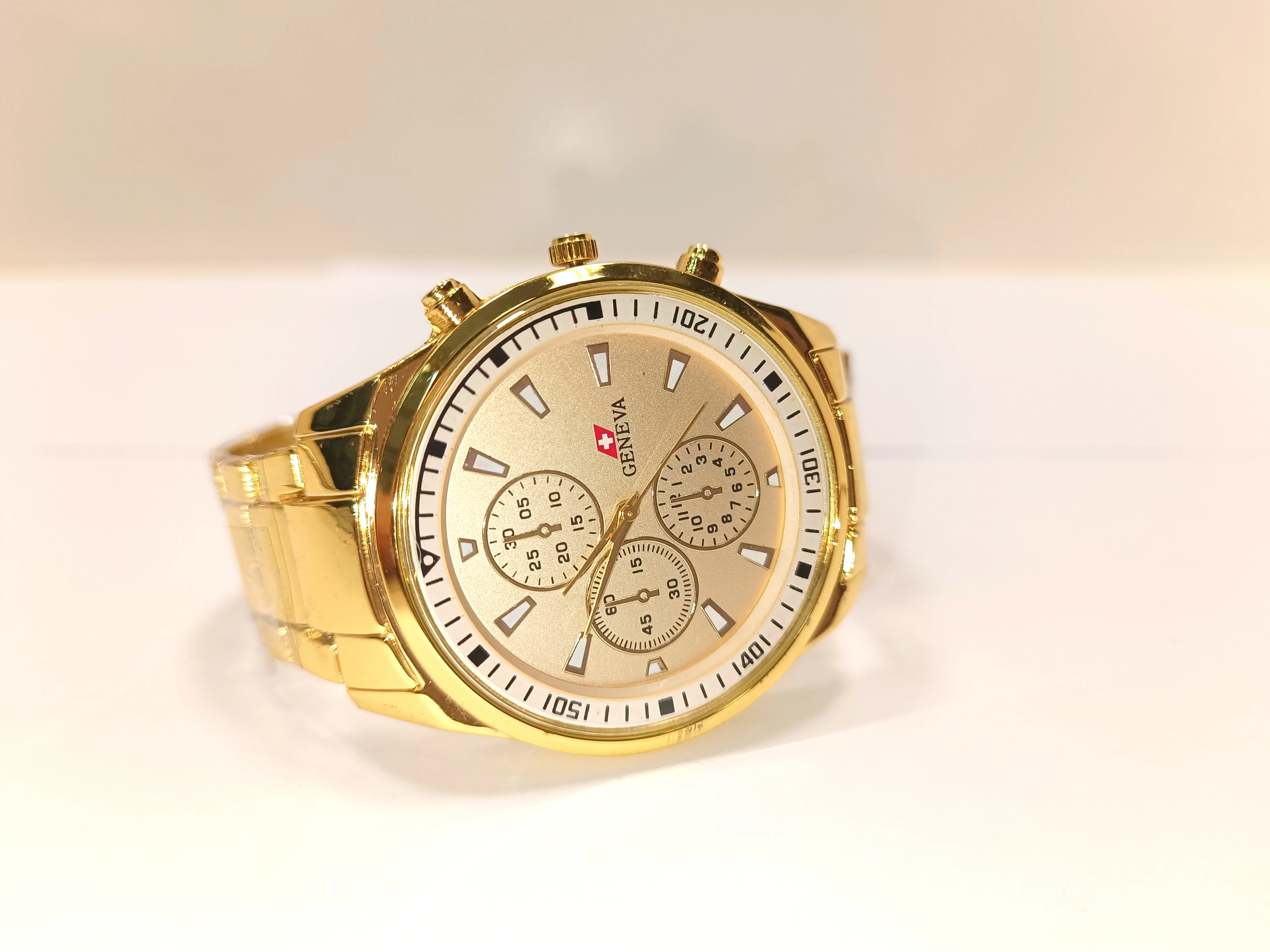 zegarek-meski-geneva-wodoszczelnosc-brak