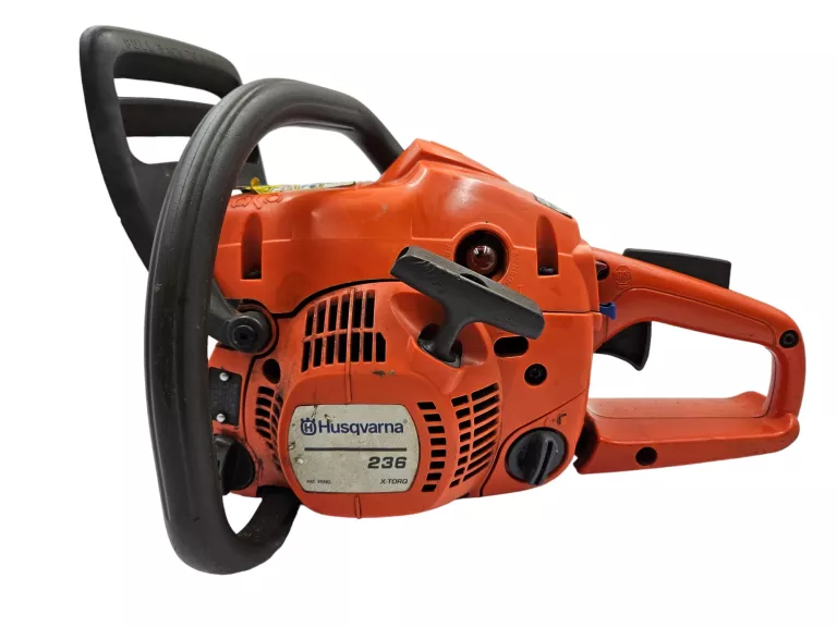 PIŁA SPALINOWA HUSQVARNA 236 PILARKA X-TORQ 1,4 KW 1,9 KM