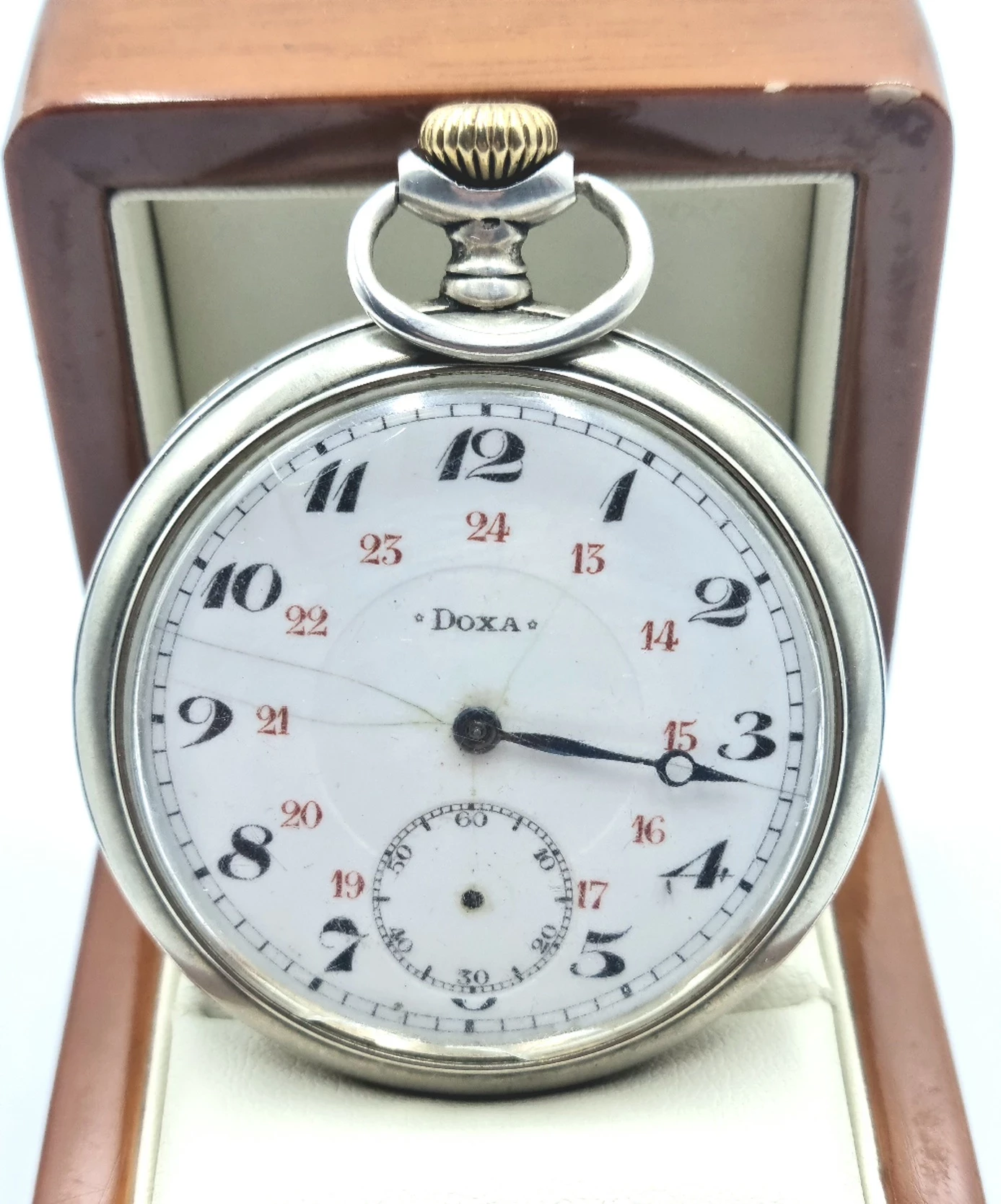 srebrny-zegarek-kieszonkowy-doxa-powstancow-slaskich-122-wroclaw