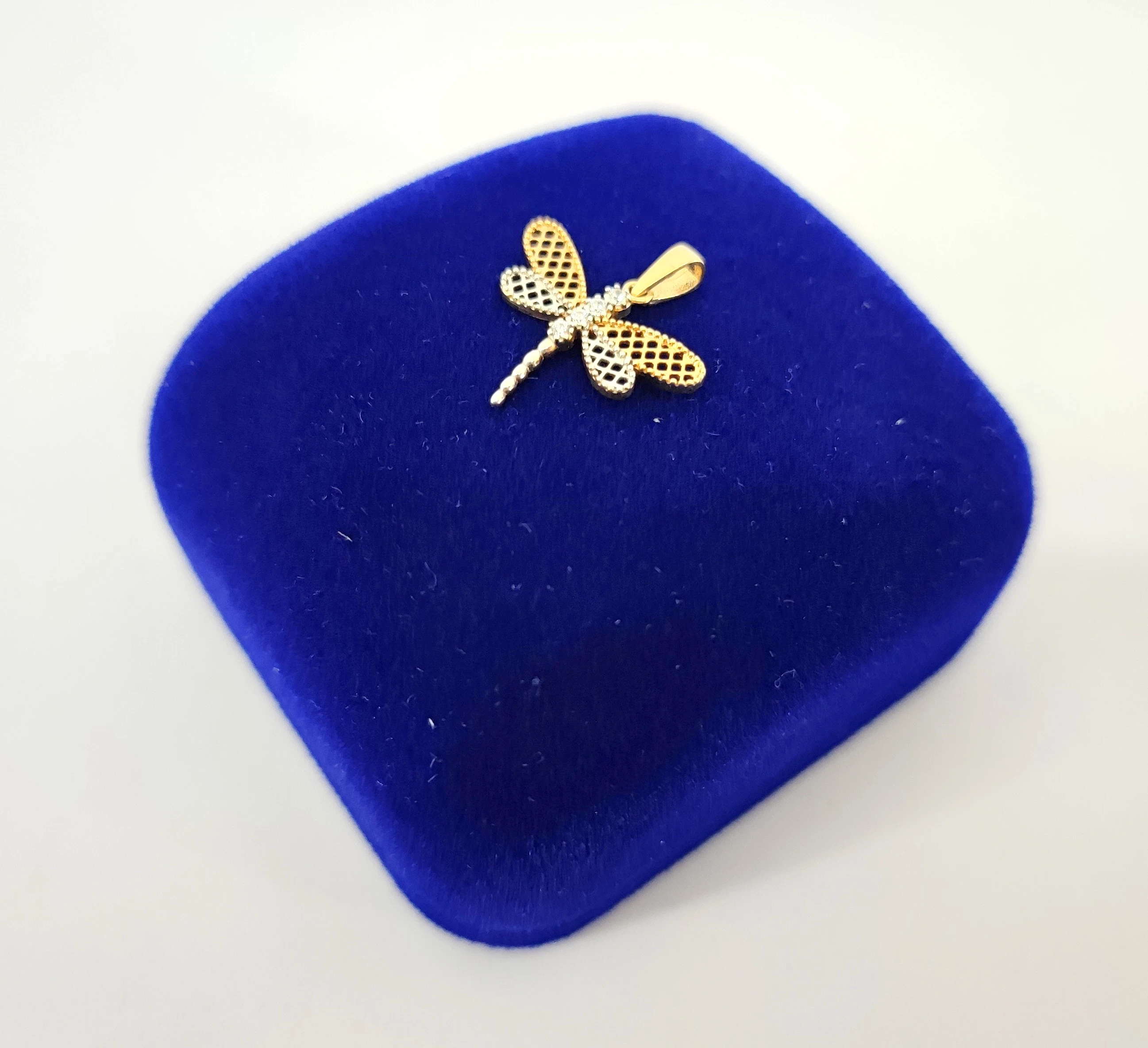 delikatna-zlota-zawieszka-wazka-079g-585-stan-uzywany