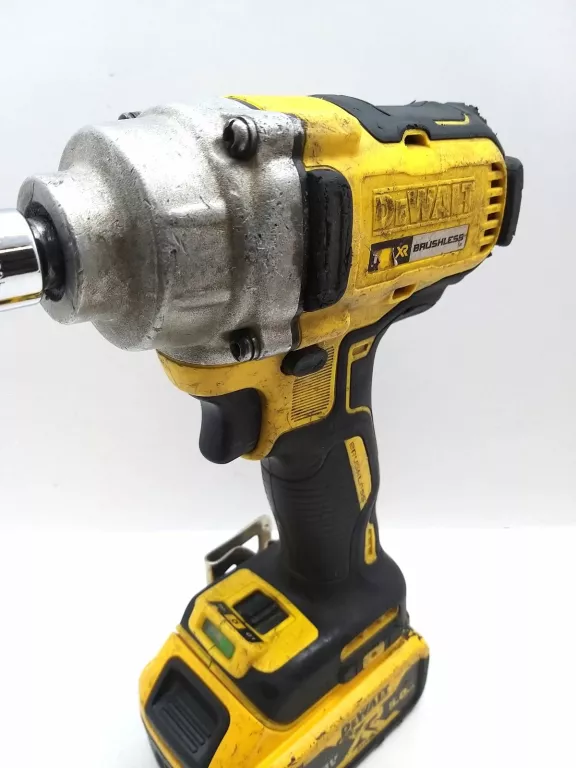 KLUCZ UDAROWY DEWALT DCF894