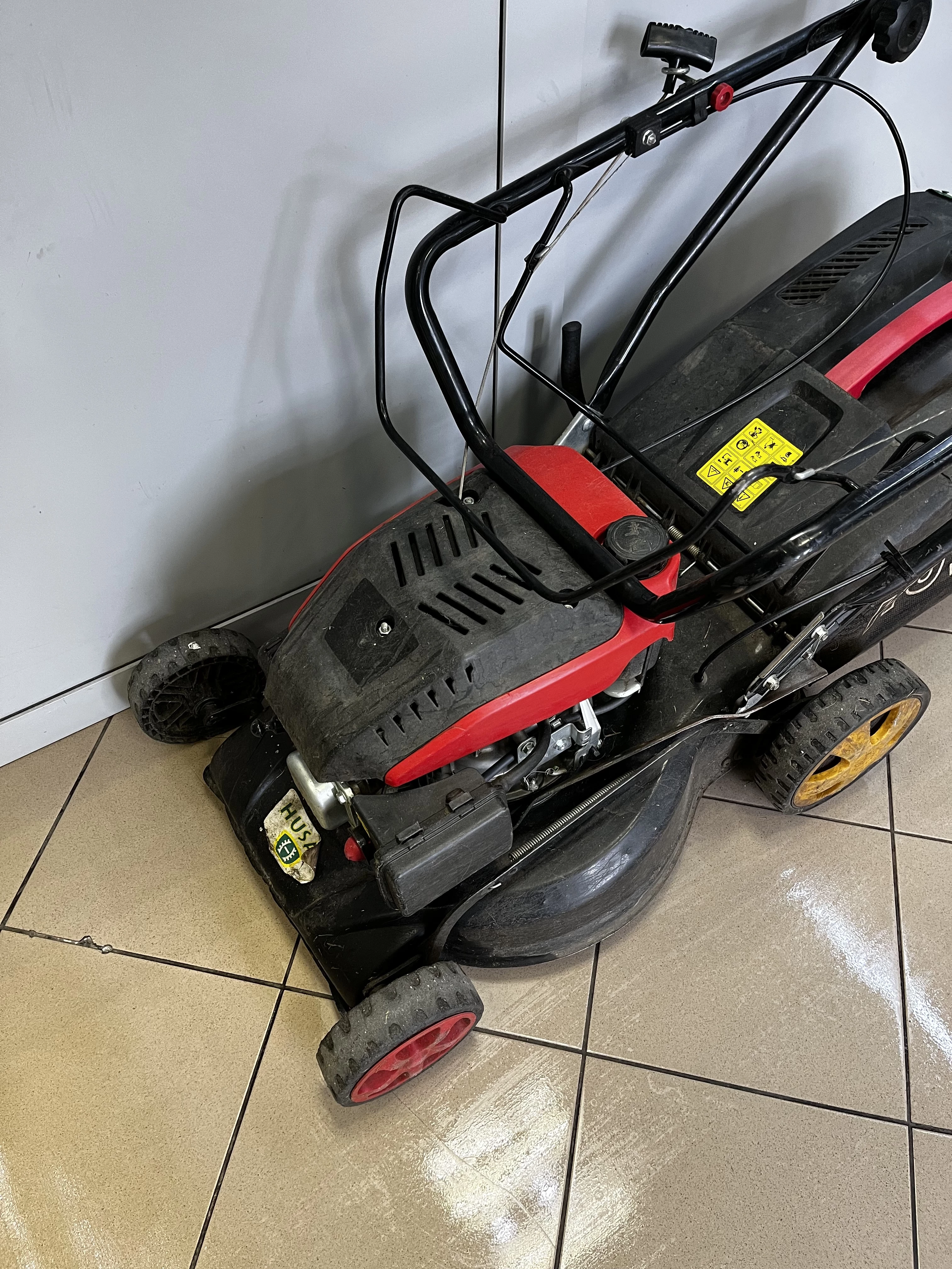 kosiarka-husar-tb43s01-sprawna-polecam-stan-uzywany