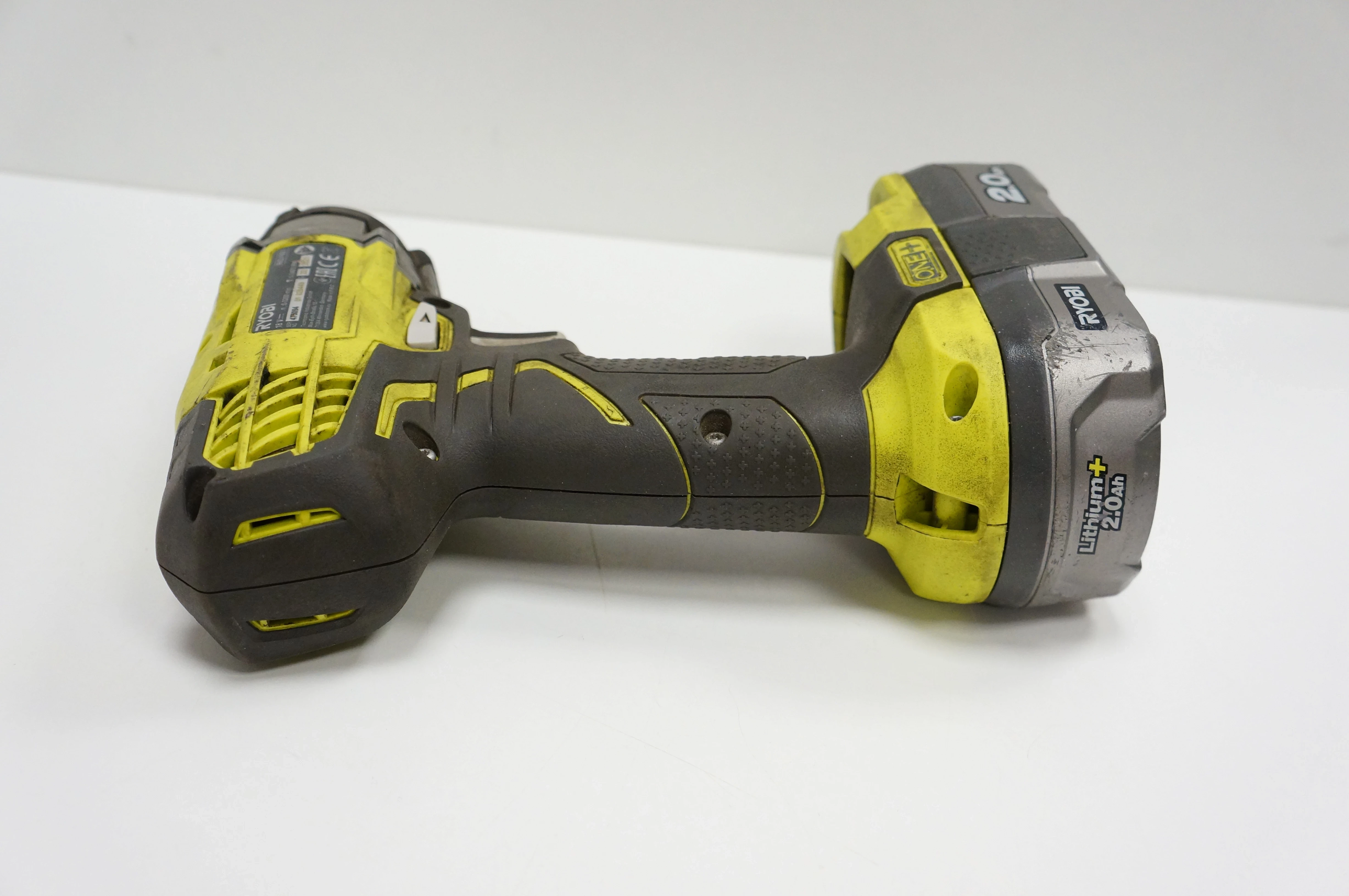 zakretarka-udarowa-ryobi-rid1801-bateria-20-ah-marka-ryobi