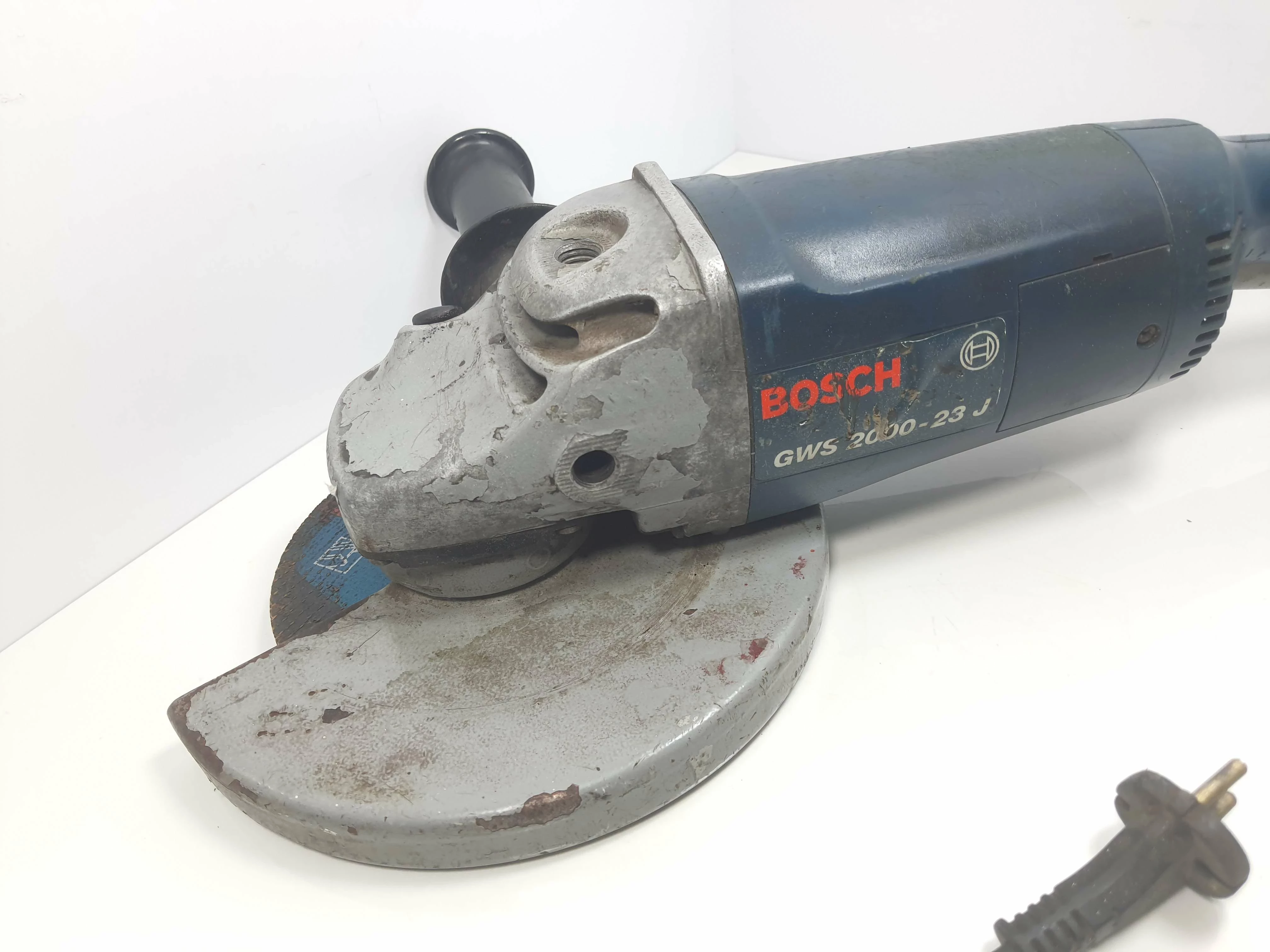 szlifierka-katowa-bosch-gws-2000-23-j-srednica-tarczy-mm-230-mm