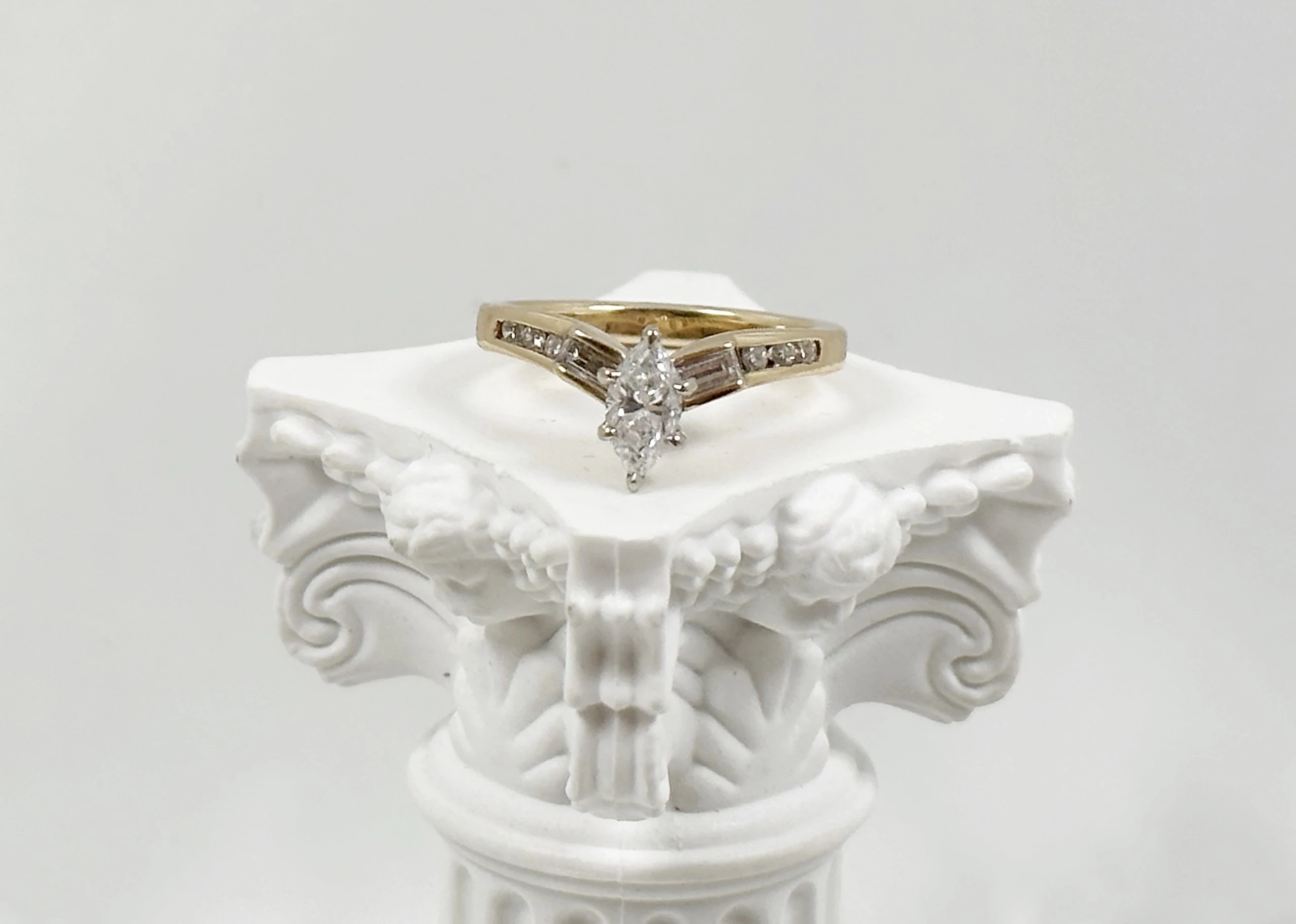 zlote-pierscioneki-z-brylantami-r10-waga-578