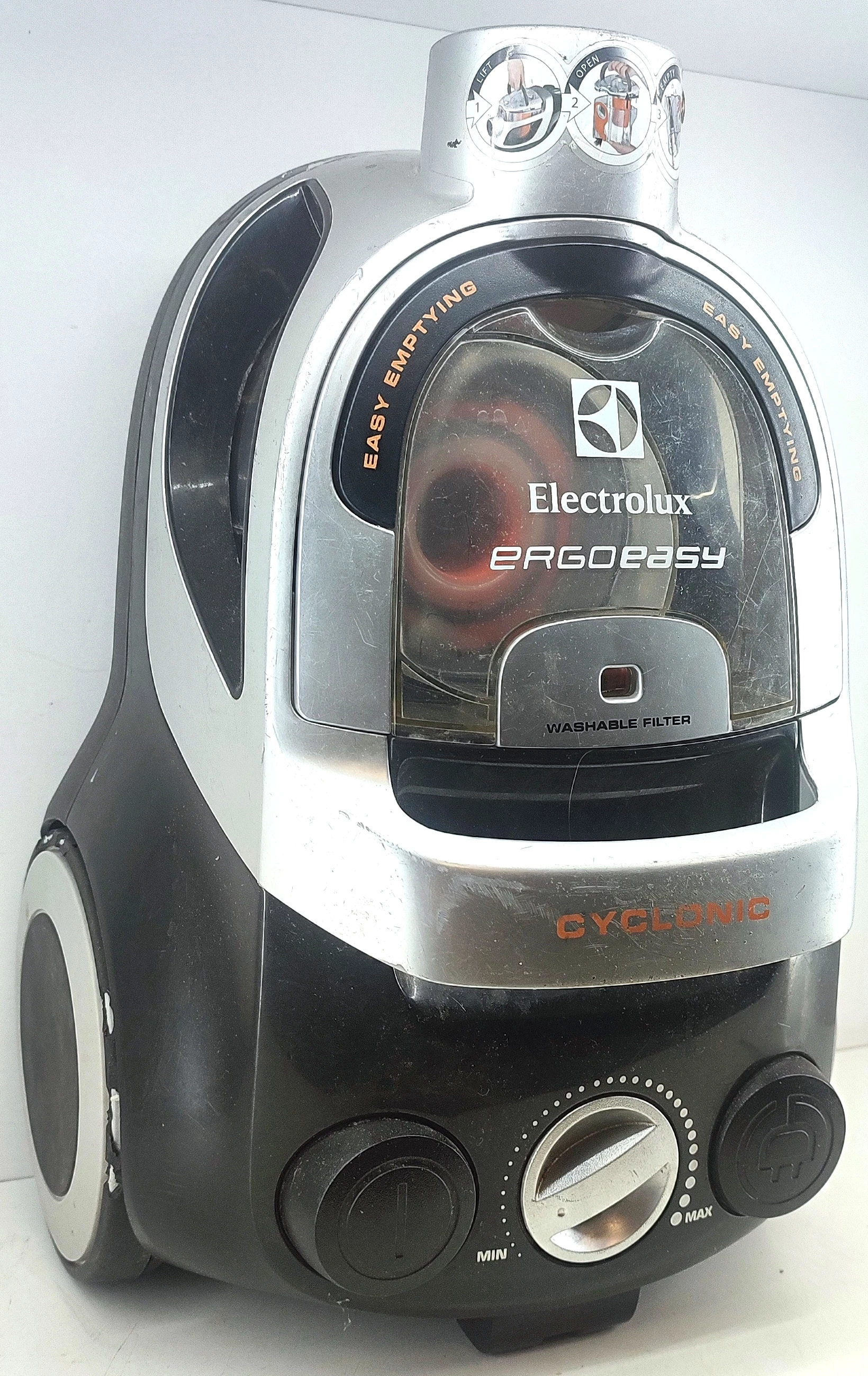 odkurzacz-electrolux-ztf7650el-kolor-dominujacy-czarny