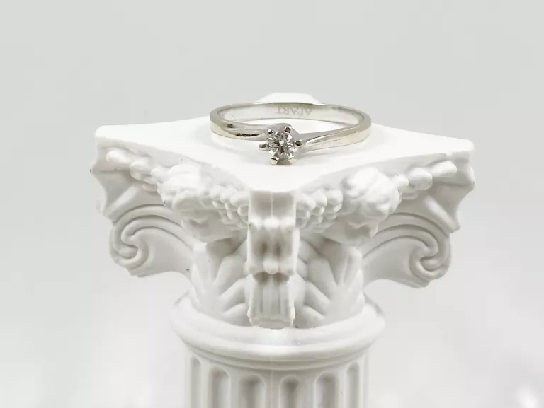 zloty-pierscionek-z-brylantem-r12-rodzaj-2205-16