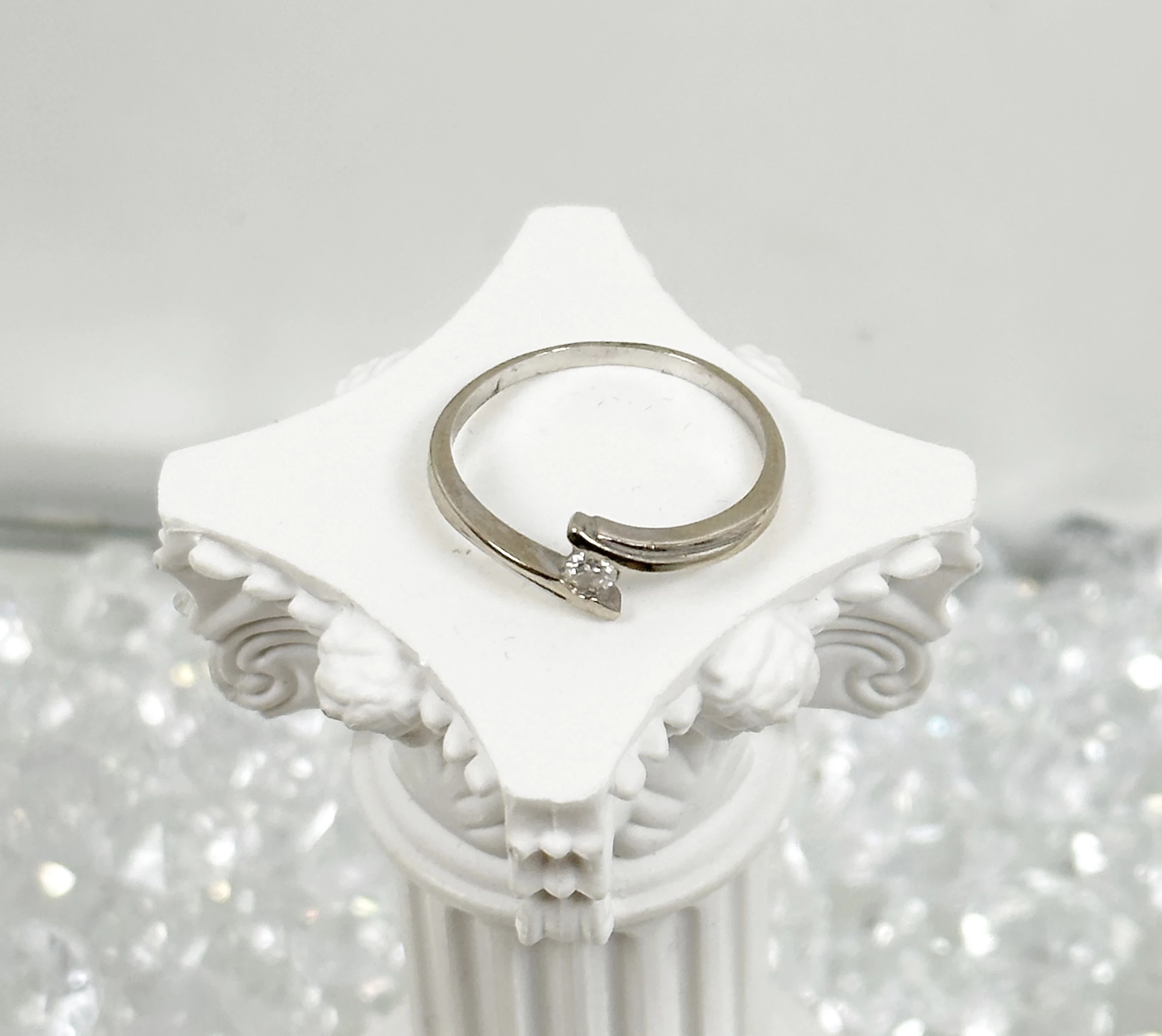 zloty-pierscionek-z-brylantem-r12-kamien-17088-8