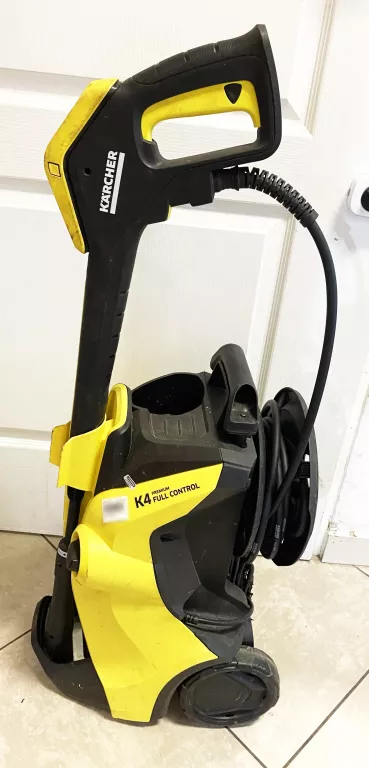 MYJKA CIŚNIENIOWA KARCHER K4 FULL CONTROL