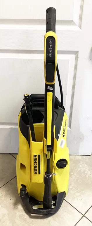 MYJKA CIŚNIENIOWA KARCHER K4 FULL CONTROL