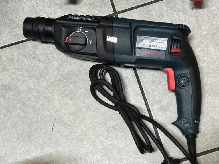 MŁOTOWIERTARKA ELEKTROMET 2601
