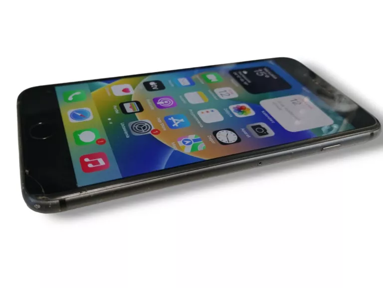 TELEFON APPLE IPHONE 8 PLUS 3 GB / 128 GB