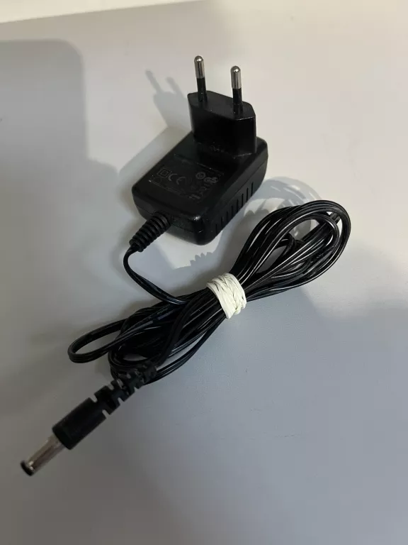 YATO YT-08530 /LAMPA DO OŚWIETLENIA KOMORY SILNIKA 120 LED / ŁADOWARKA
