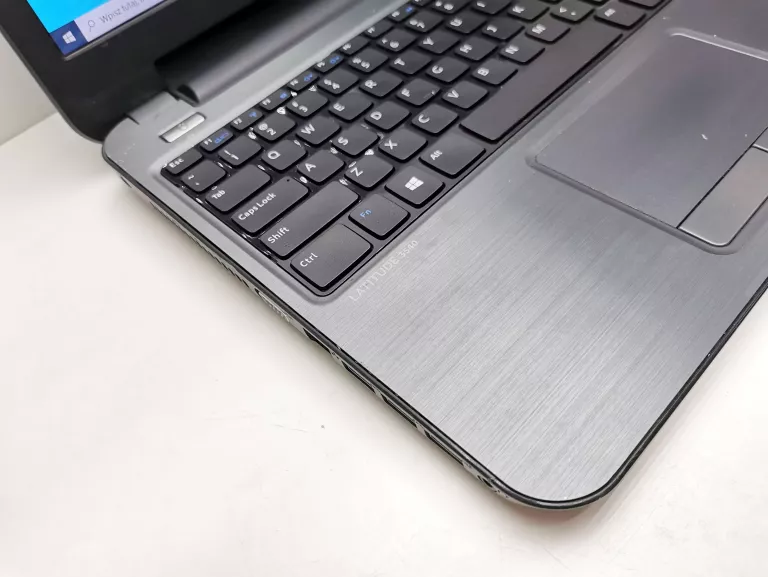 DELL LATITUDE 3540 INTEL I5/ 8GB/ 240GBSSD/WIN10