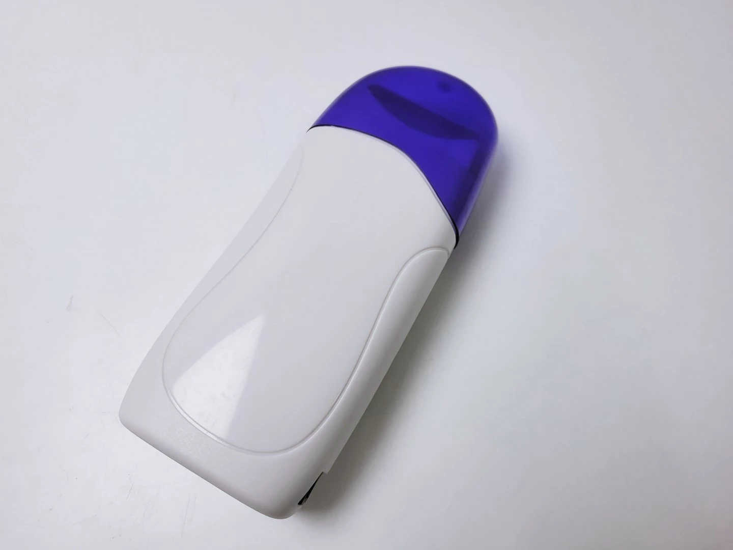 depilator-podgrzewacz-do-wosku-w-rolce-komplet-kolor-dominujacy-bialy