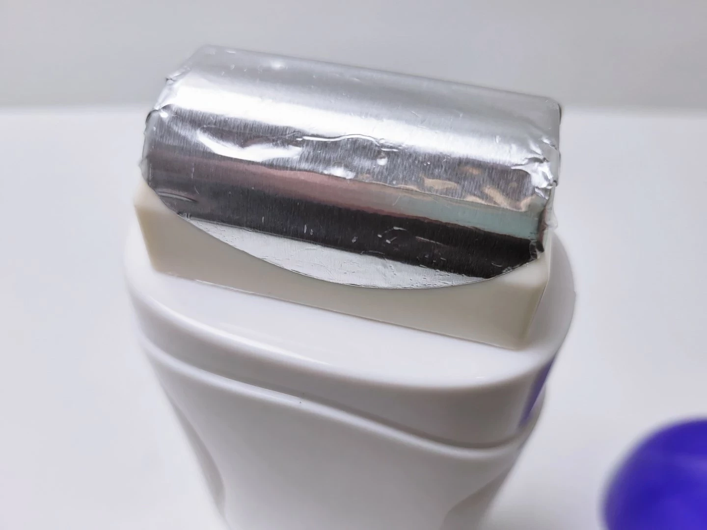 depilator-podgrzewacz-do-wosku-w-rolce-komplet-kod-producenta-00