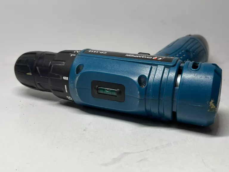 wkretarka-akumulatorowa-champion-cp-1514-napiecie-v-18-v