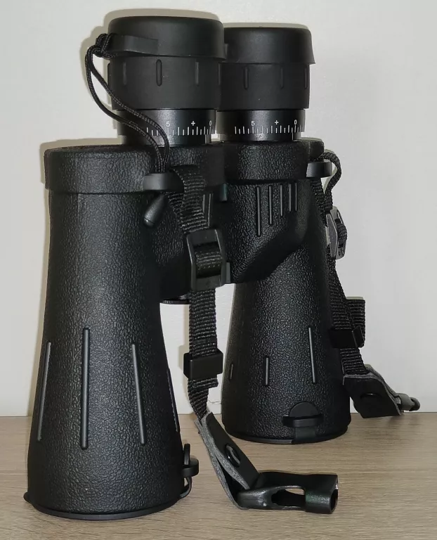 LORNETKA DELTA OPTICAL TITANIUM ML 10X50 KOMPLET