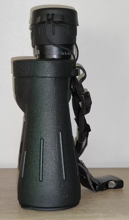 LORNETKA DELTA OPTICAL TITANIUM ML 10X50 KOMPLET